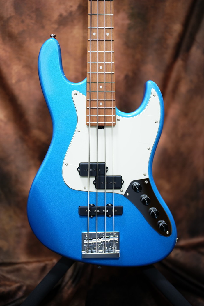 美品　Sadowsky MetroExpress アクティブ4弦 Sadowsky MetroExpress 21-Fret Hybrid P/J Bass, Roasted Maple, 4