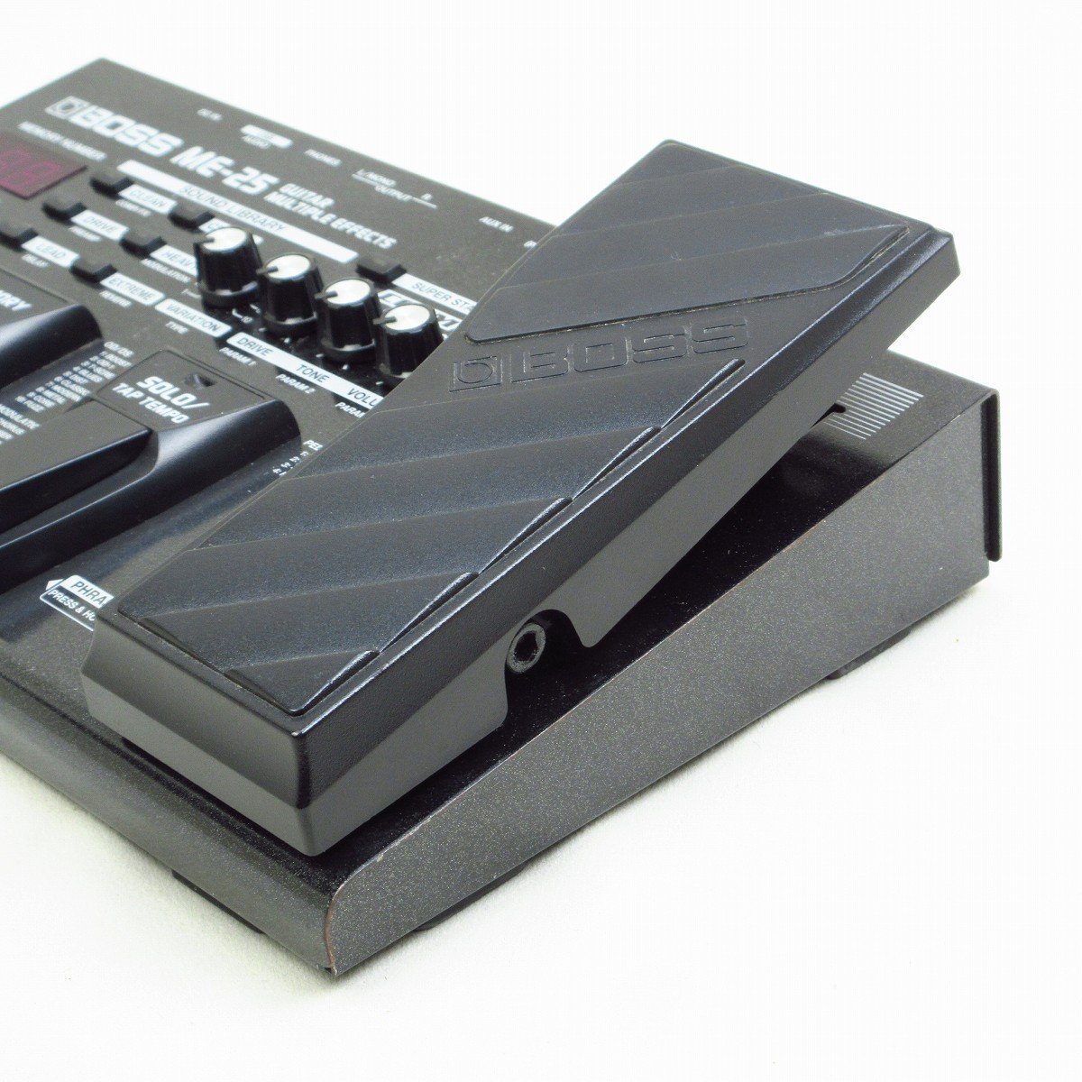 BOSS ME-25 Guitar Multiple Effects マルチエフェクター 【横浜