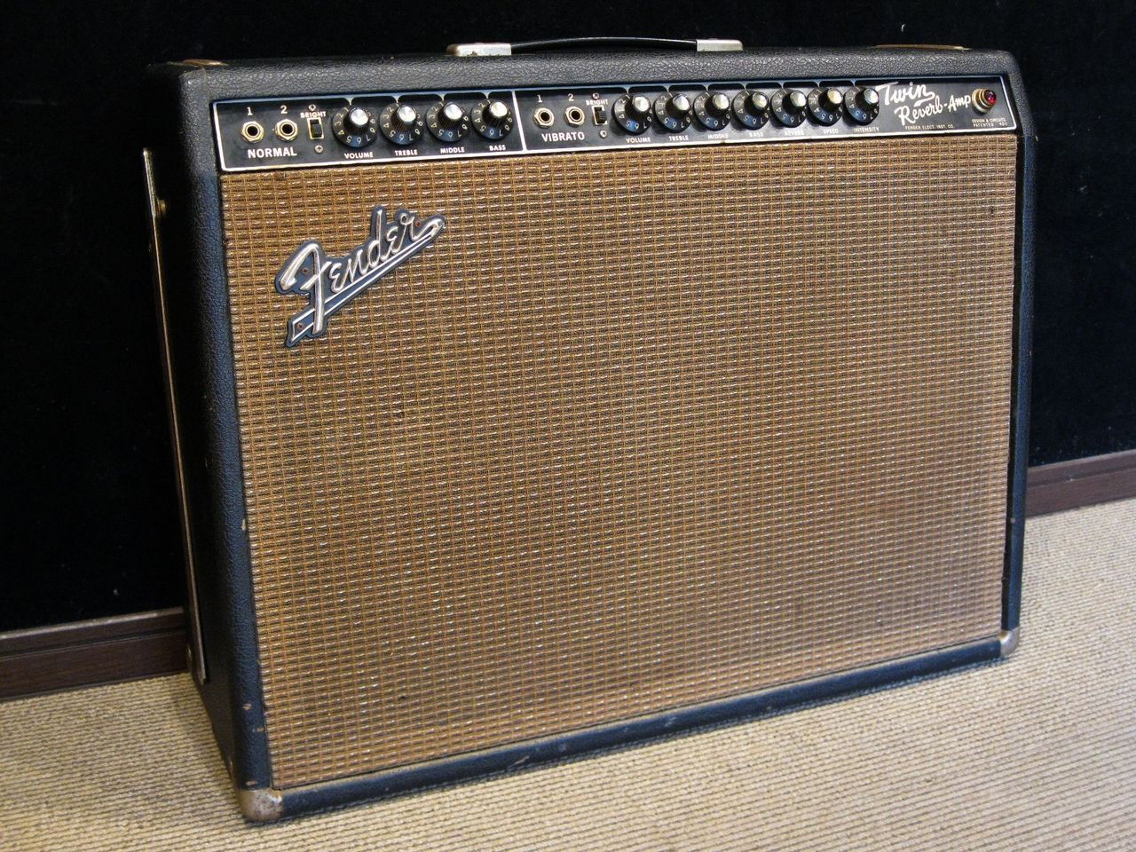 Fender 1965 Twin Reverb Blackface AB763 85W with Jensen C12-NSA
