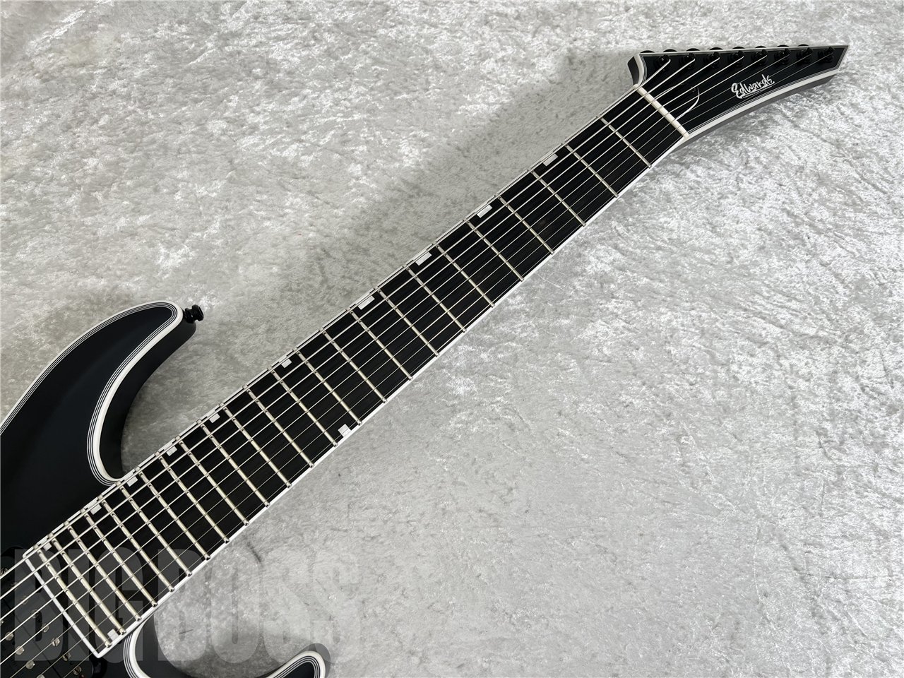 EDWARDS E-HORIZON-8 FX (Black Satin)（新品/送料無料）【楽器検索