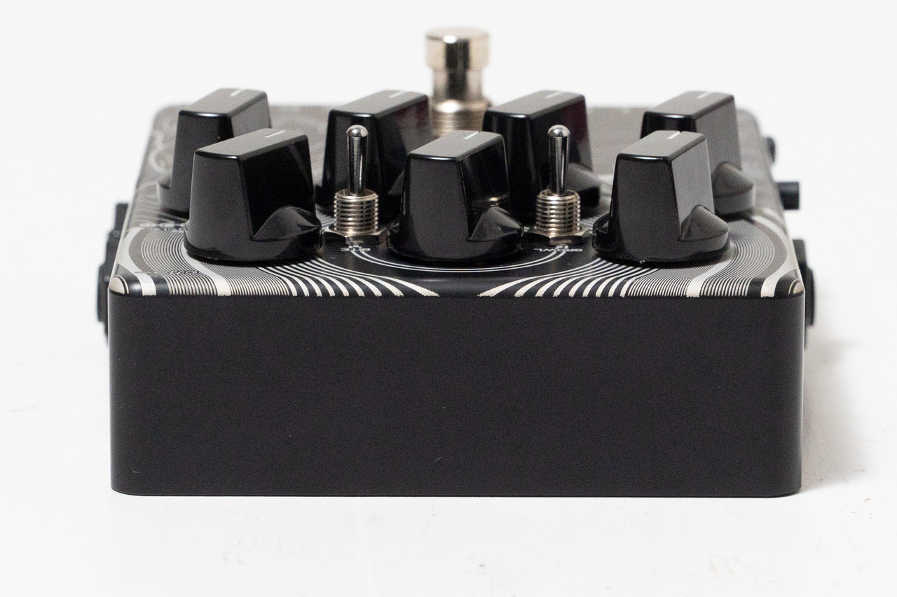 Darkglass Electronics Alpha Omega Japan Limited EVA初号機 ver