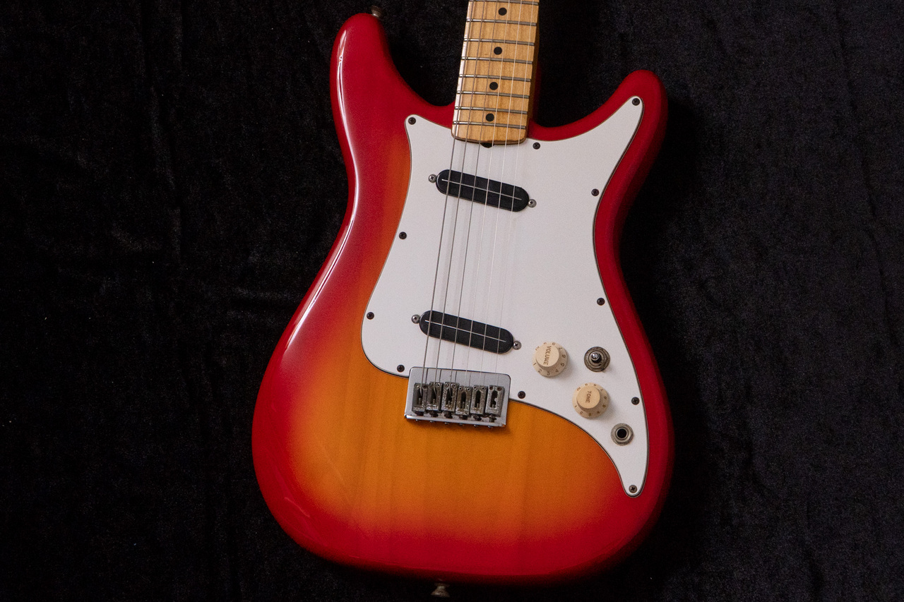 Fender 1981 LEAD Ⅲ Cherry Mod 3.125kg #E105724【TONIQ横浜】（中古