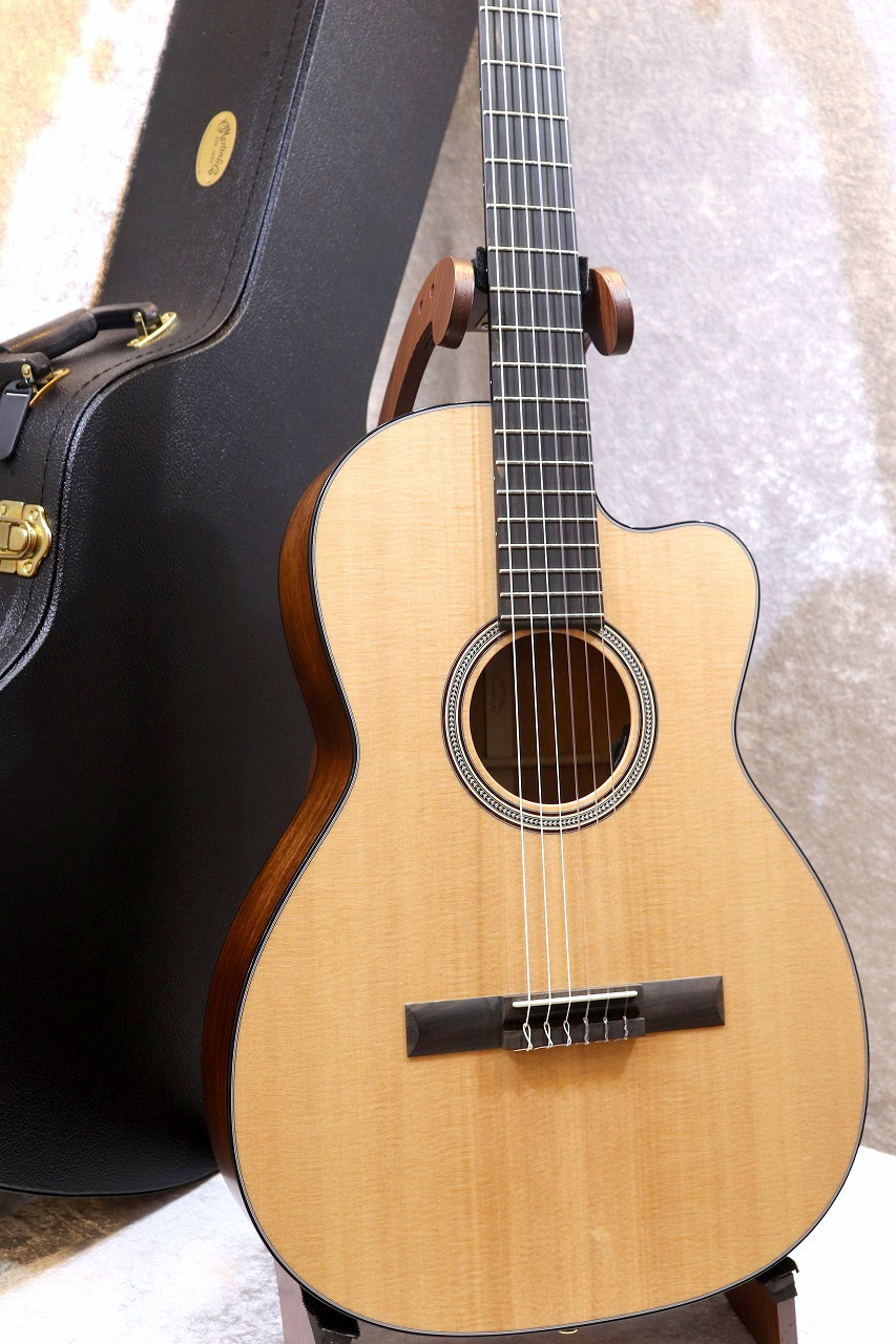 Martin 【USED】000C12-16E Nylon 2023年製 【エレガット】【美品 