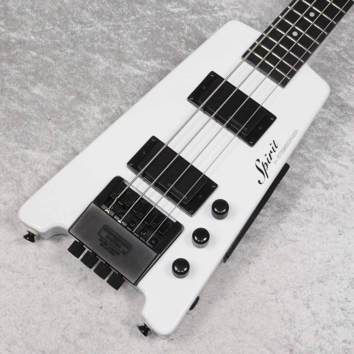 Steinberger Spirit XT-2 Standard Outfit White ヘッドレス ベース 【新宿店】（新品/送料無料）【楽器検索デジマート】