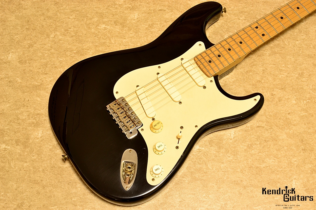 ギター Fender USA Blackie Fender USA Blackie Eric Clapton Stratocaster - Guitar Gear