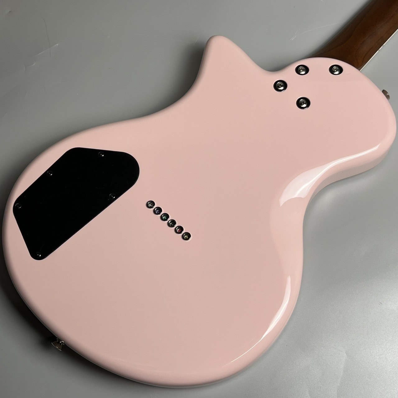RYOGA HORNET Shell Pink エレキギター ハムバッカー ベイクドメイプル
