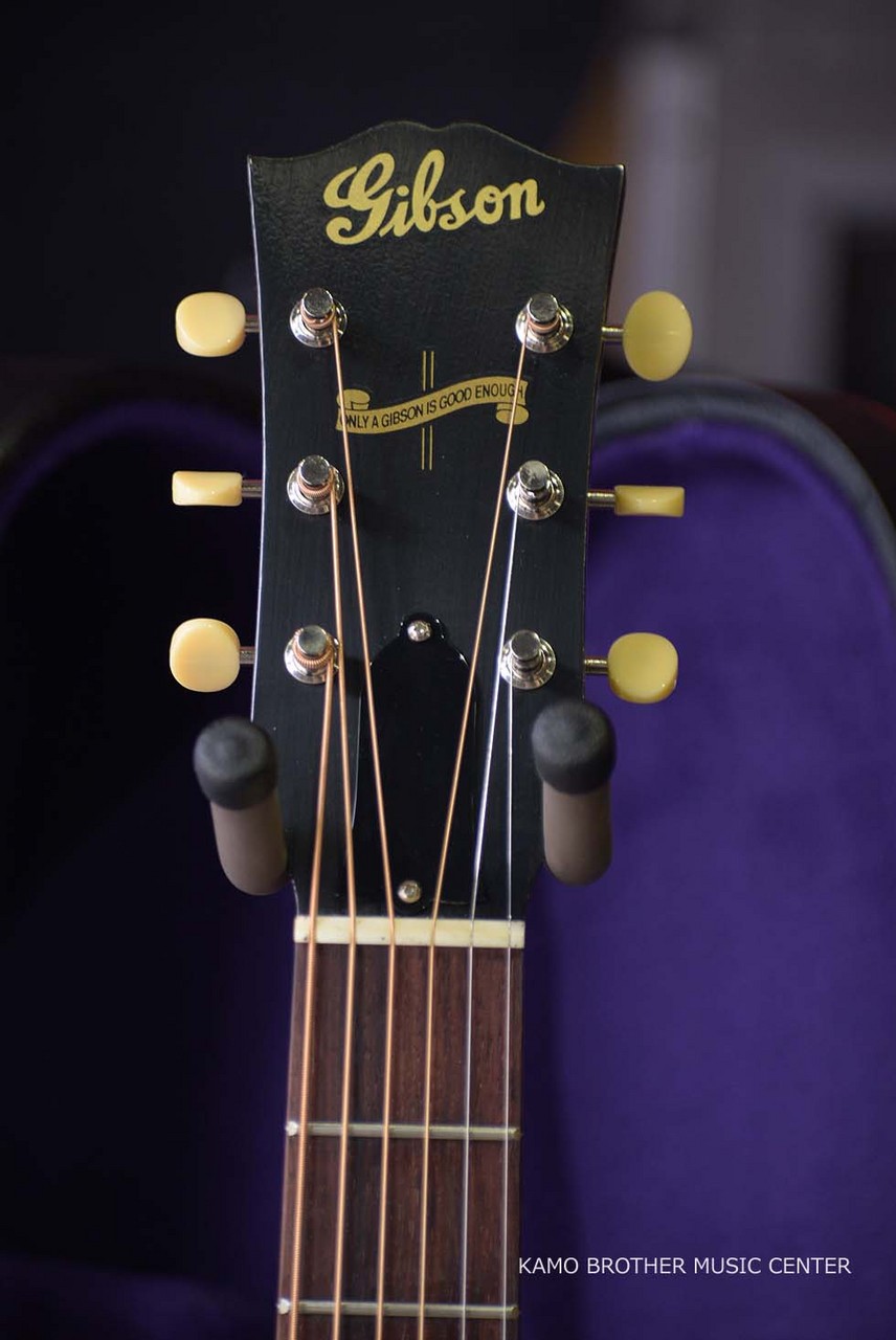 Gibson Custom Shop 1942 Banner J-45, Vintage Sunburst（新品