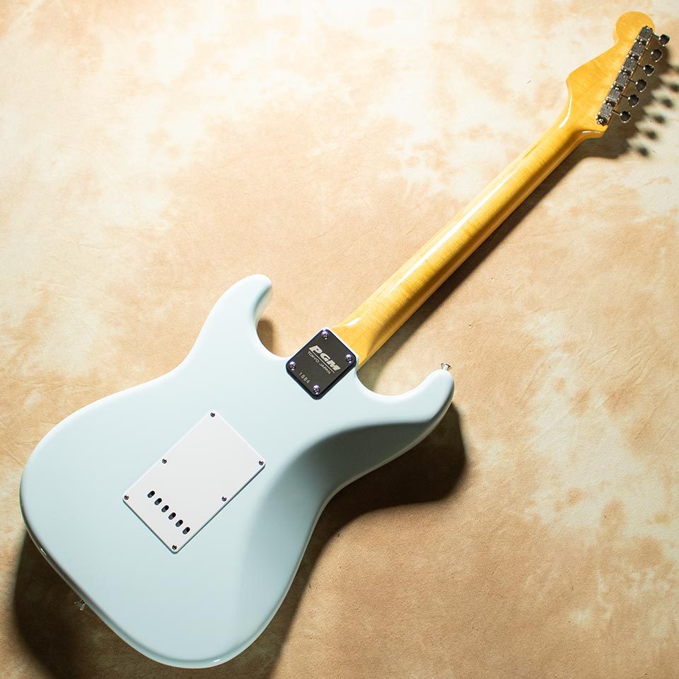 k.Nyuiギター k.nyui custom guitars