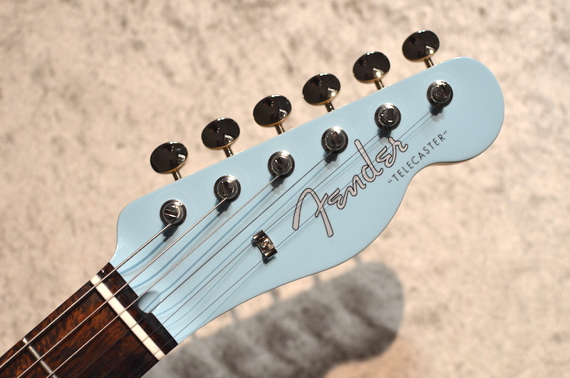 Fender FSR Made in Japan Hybrid II Telecaster Daphne Blue with