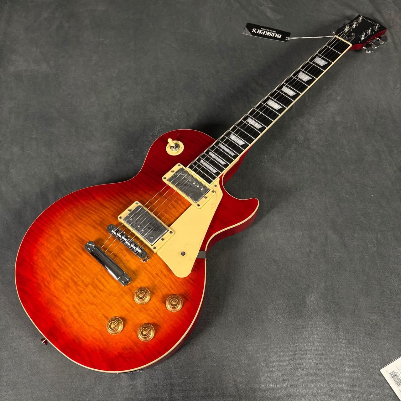 Busker's バスカーズ エレキベース ジャズベース サンバーストカラー Busker's バスカーズ エレキベース ジャズベース サンバーストカラー