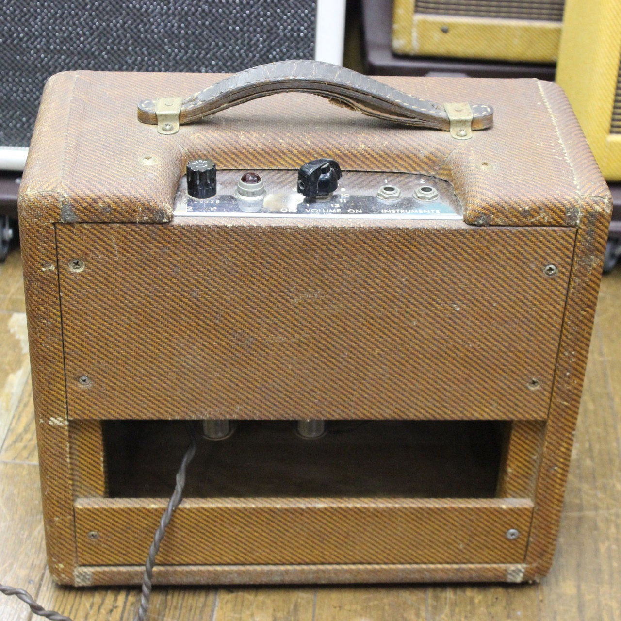 Fender Tweed Champ 5F1 フェンダー ツィード チャンプ 1962年製 です