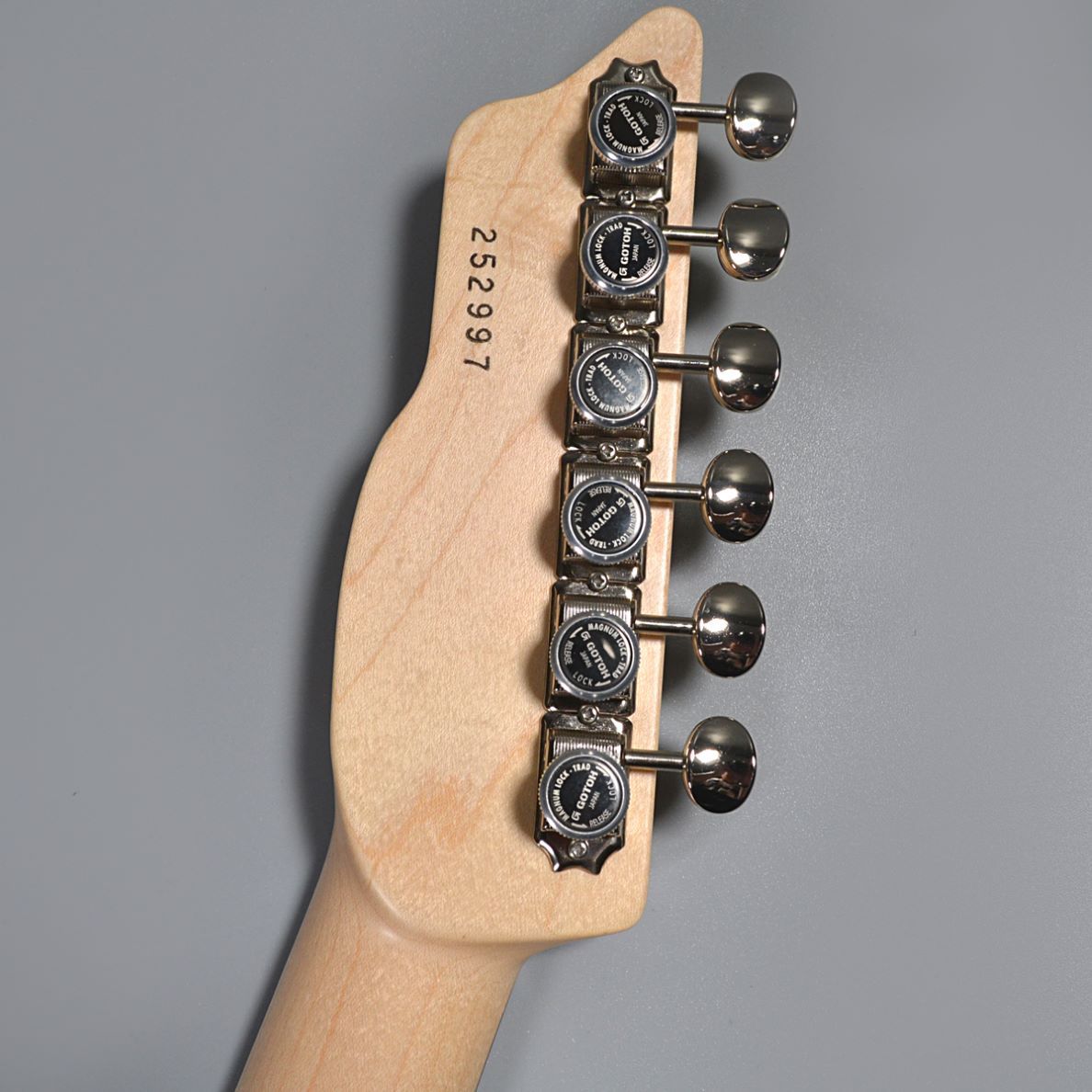 SAITO GUITARS S-622CSH MRA SH MNT Olympic White（B級特価/送料無料