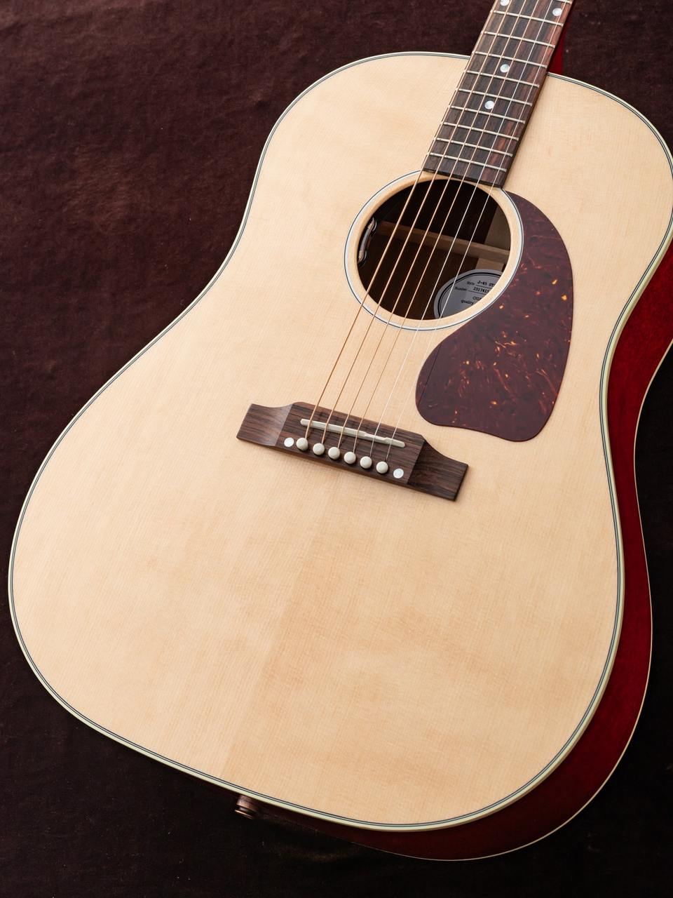 Gibson 【モンタナ工場現地ハンドピックモデル】J-45 Standard Natura