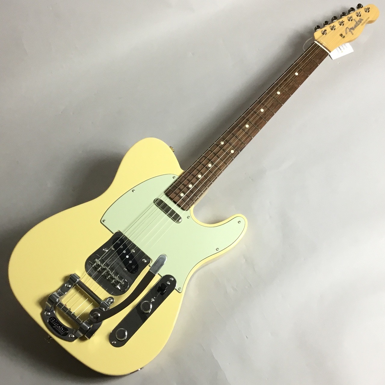 Fender (フェンダー)Limited Traditional 60s Telecaster Bigsby Rosewood  Fingerboard Vintage White（新品/送料無料）【楽器検索デジマート】