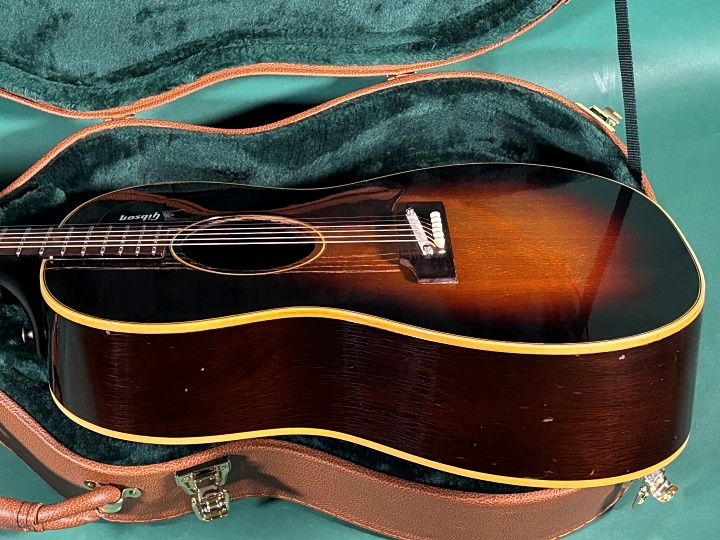 Gibson B-25 TSB（ビンテージ）【楽器検索デジマート】