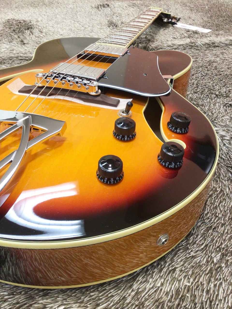 Ibanez AF-75 フルアコギター エレキギター IbanezのフルアコAF75を購入！ | UKEURI BASE