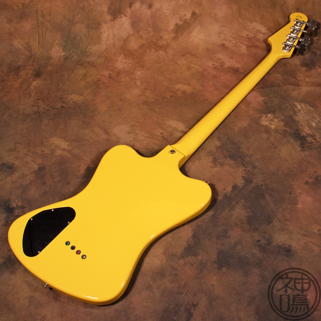 KAMINARI YARDBIRD 須藤優モデル ノンリバース・サンダーバード KAMINARI GUITARS | オリジナルギター・ベース・ケーブルの開発