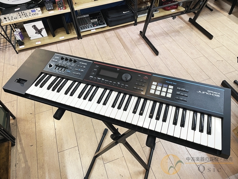 Roland JUNO-DS61 [OMR54]【箕面店在庫】