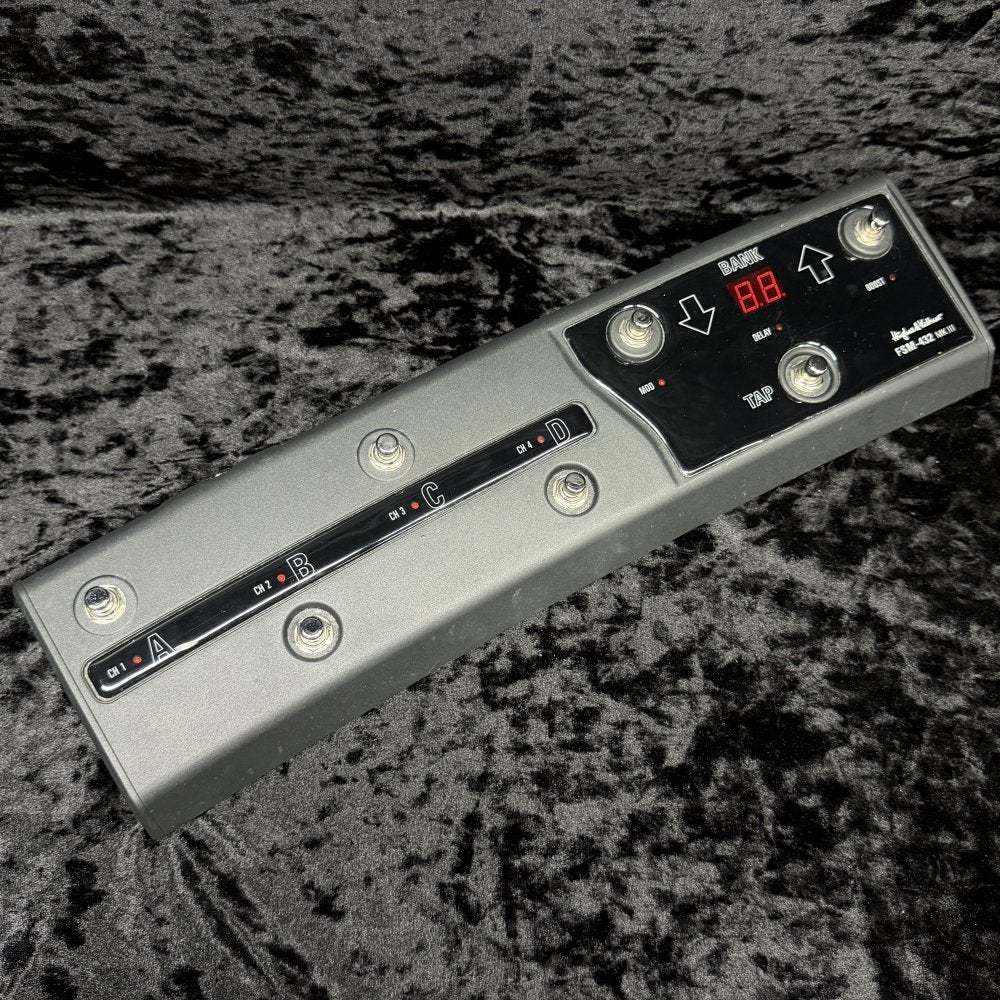 ギター Hughes & Kettner FSM-432 MK III ギター Hughes&Kettner FSM-432 MK III FSM-432-front_eebf4a0d-9de3-