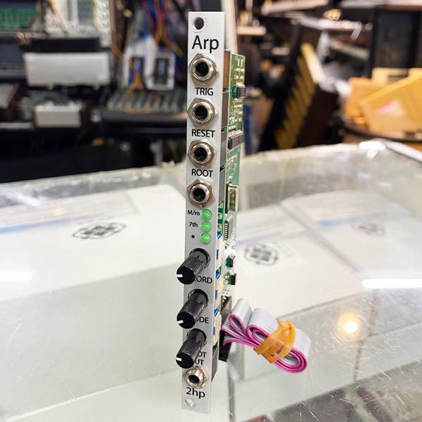 2HP Arp （中古）【楽器検索デジマート】