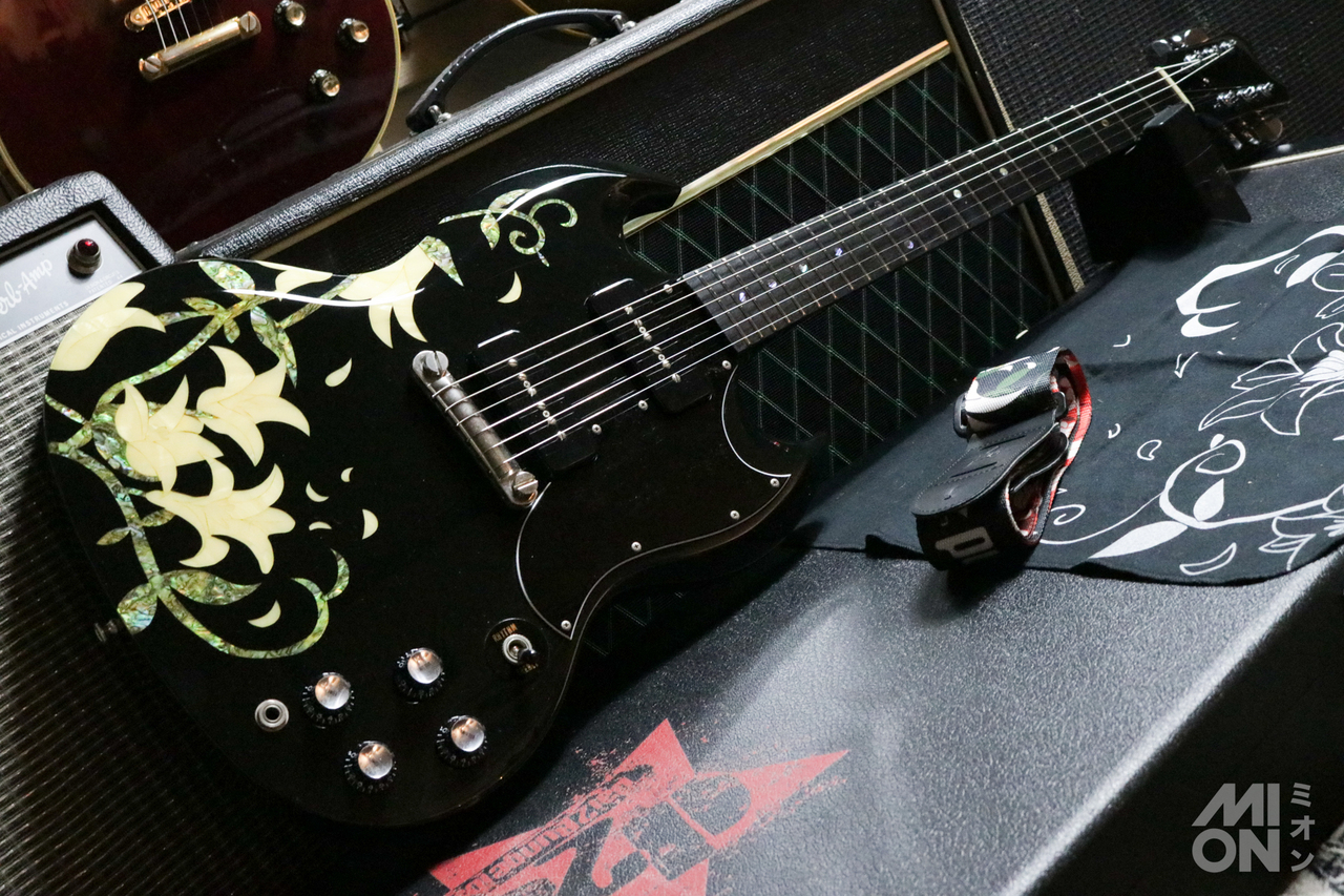 ESP×OVER DRIVE SPECIAL COLLABORATION GUITAR 紗理奈 Signature