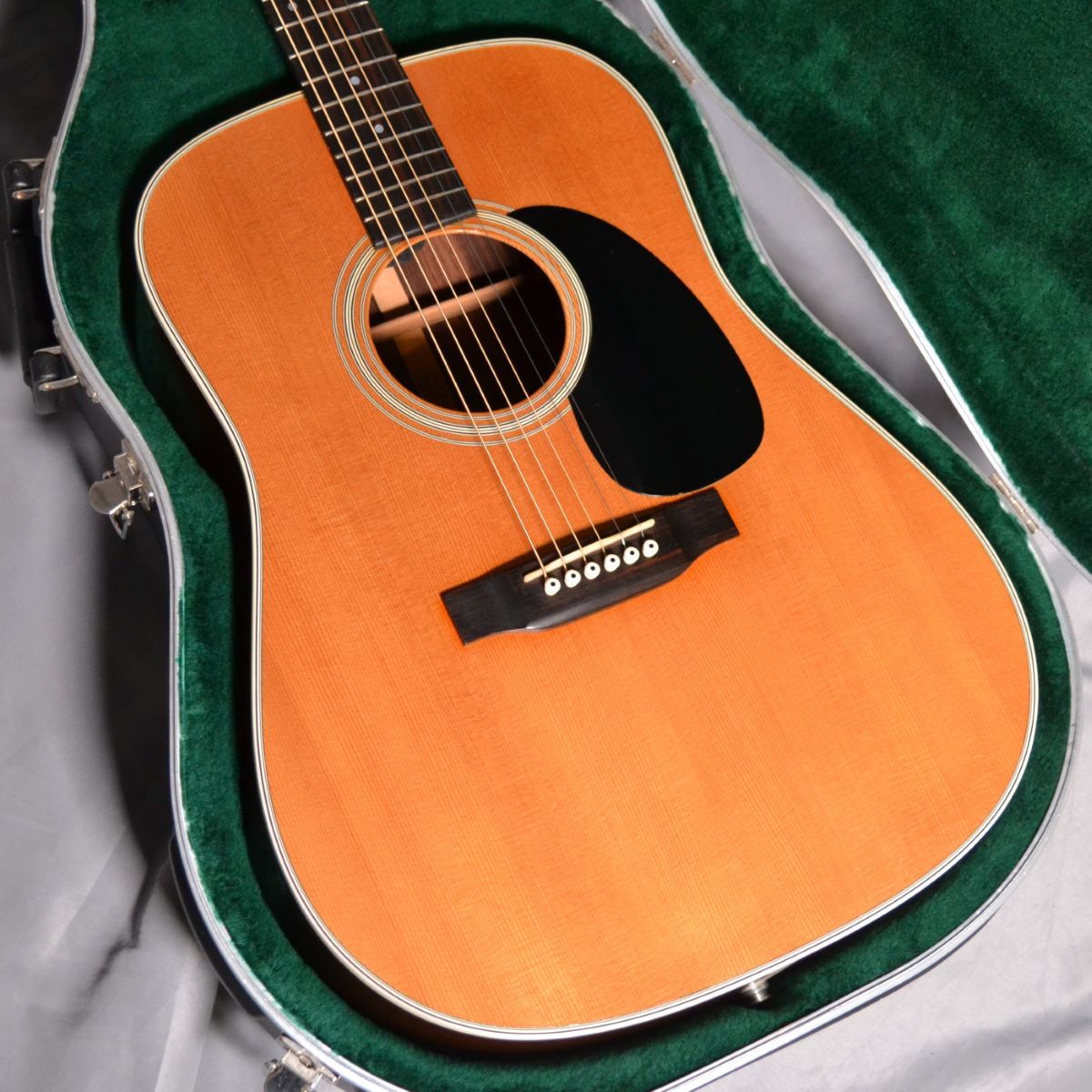 Martin D-28 / 2006's【SN=1248730】