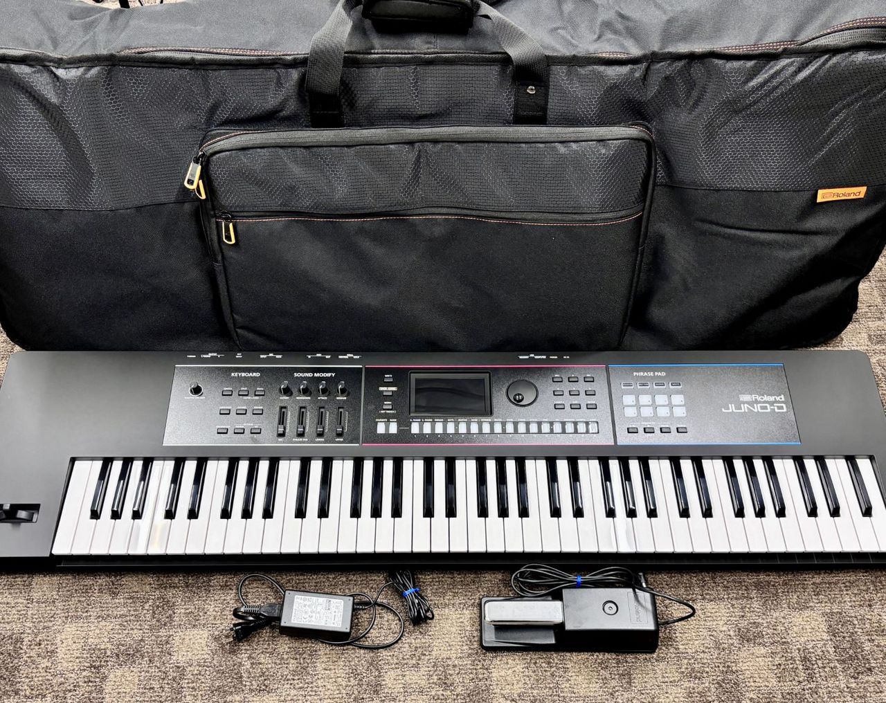 Roland JUNO-D7