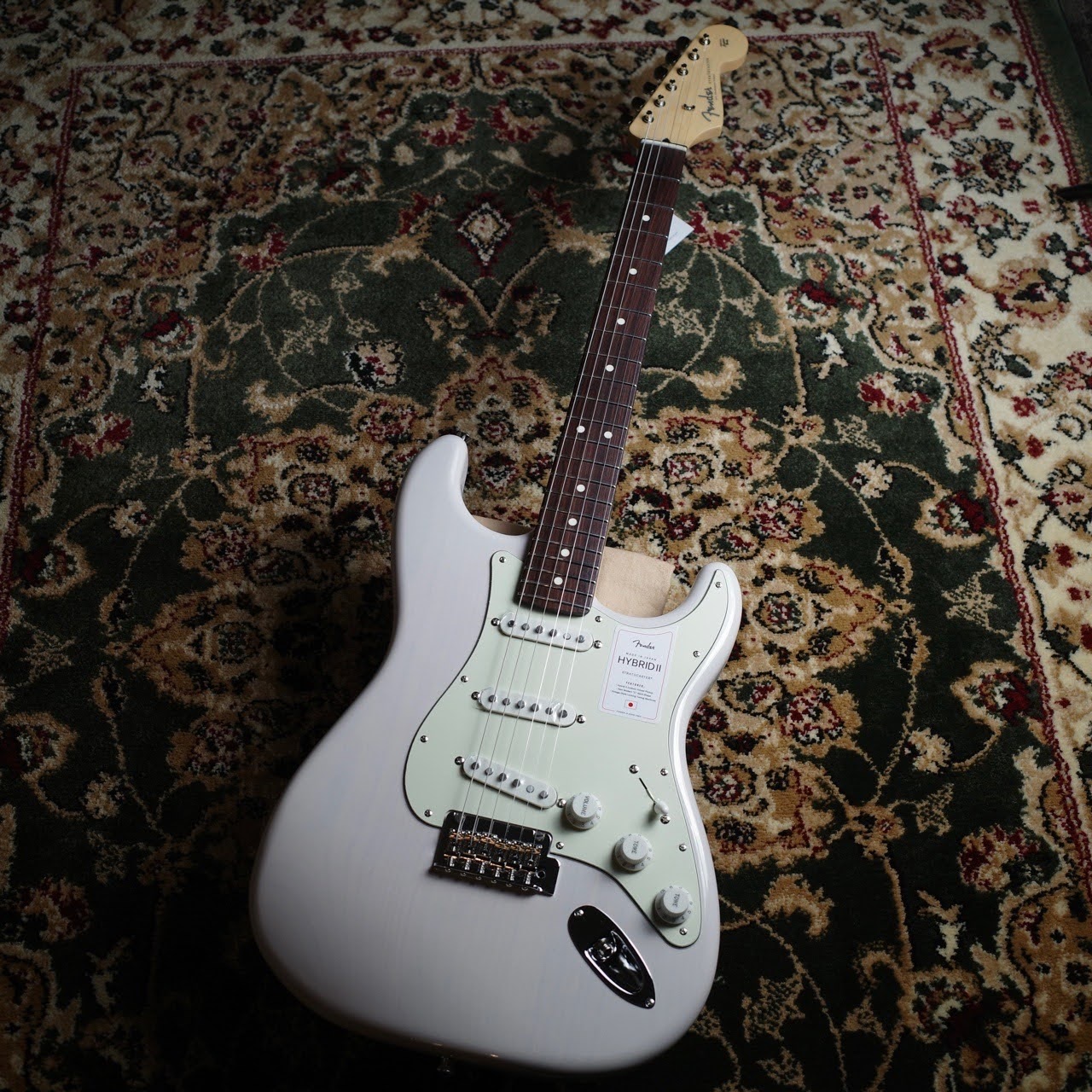 Fender Made in Japan Hybrid II Stratocaster / US Blonde エレキ