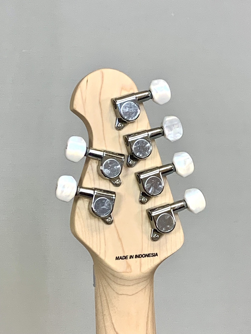 ギター sterling musicman axis40 transpink STERLING by Musicman