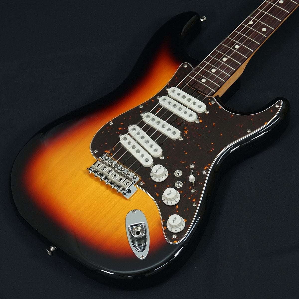 v*e様 激レア美品 　ビンテージストーブ 　DitmarDemon Fender Made In Japan Traditional 60s ST 5-SINGLE-Mod. (3TS