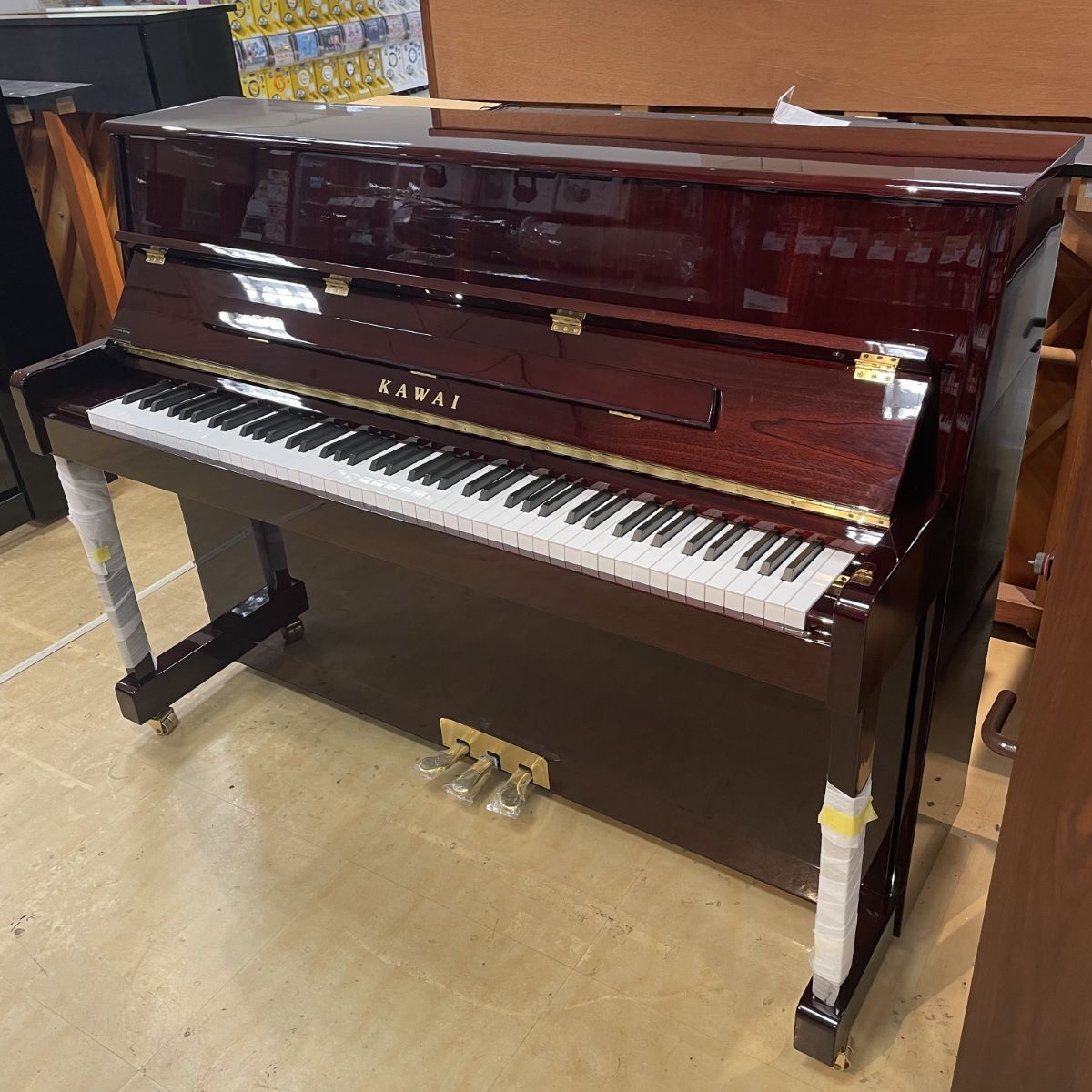 KAWAI K-114SN マホガニー艶出し塗装仕上げ アップライトピアノ 88鍵盤  島村楽器オリジナルモデル（B級特価/送料無料）【楽器検索デジマート】