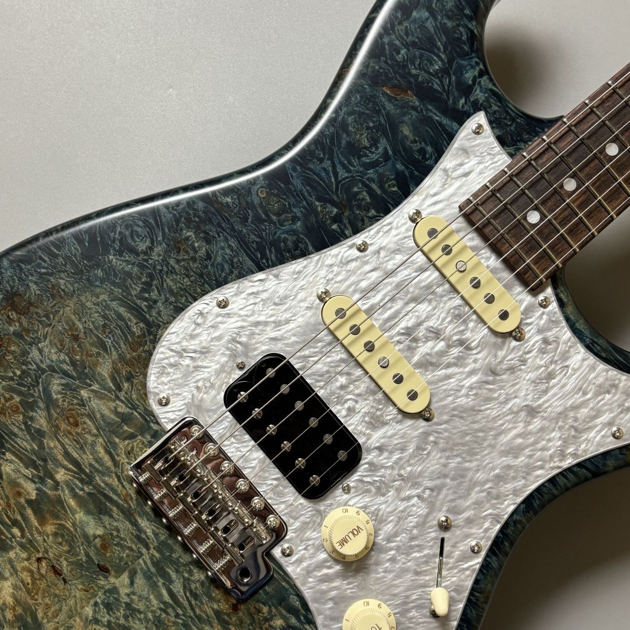 momose MOMOSE MC-Burl Maple EX BLU-FGR-MAT（新品/送料無料）【楽器