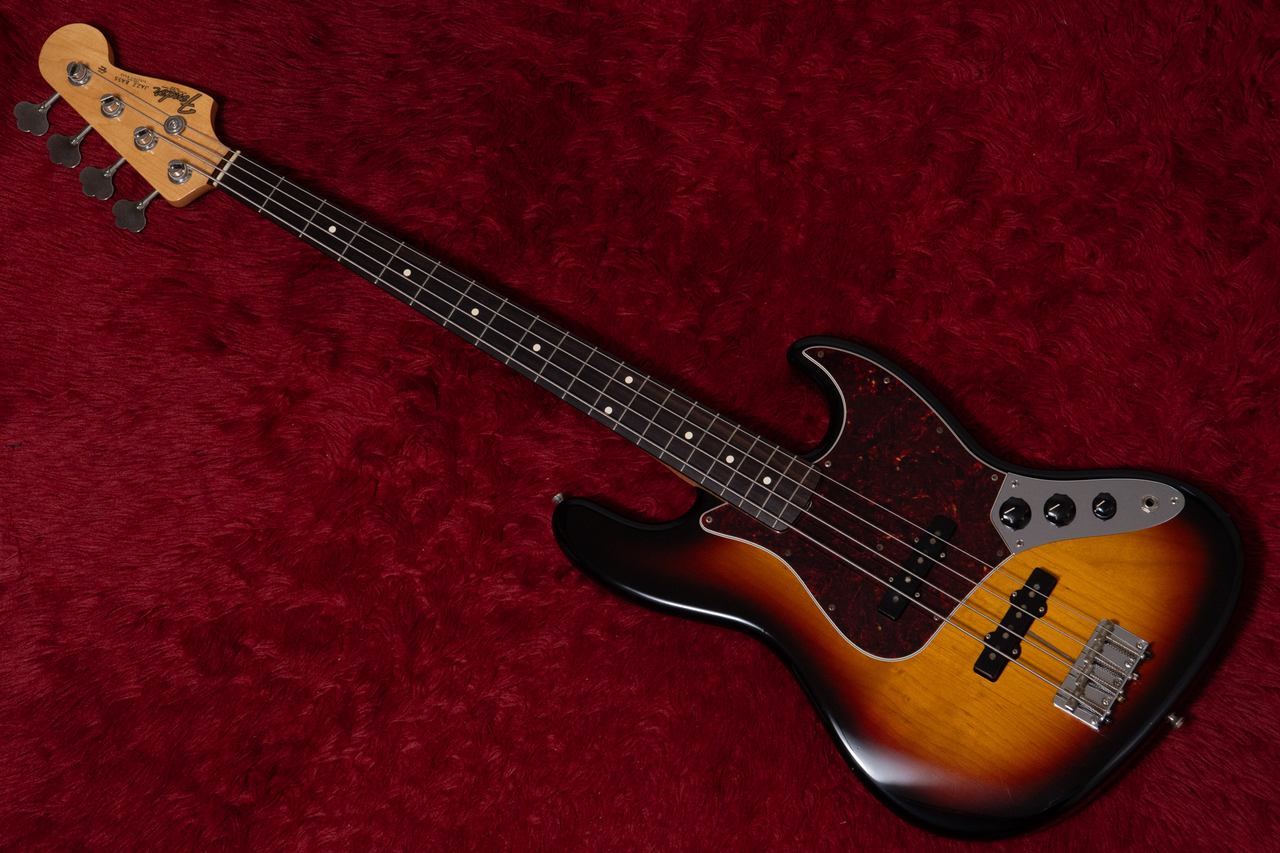 Fender Made in Japan Heritage 60s Jazz Bass 3TS 2022 4.130kg