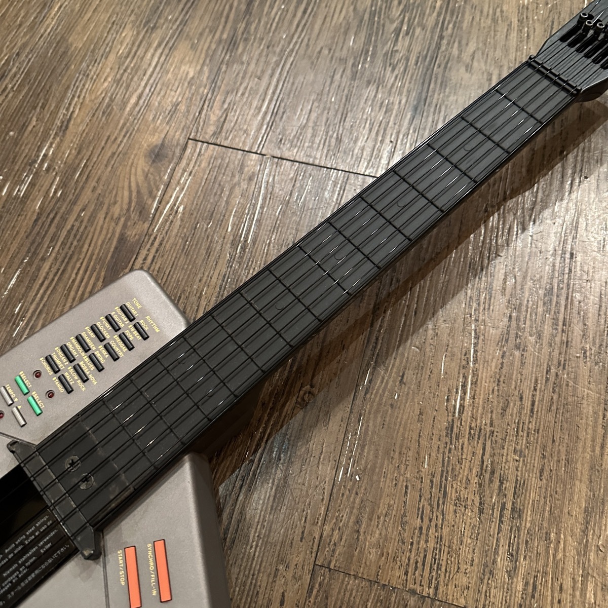 Casio DG-7 Vintage 80's Digital Guitar Synthesizer（中古