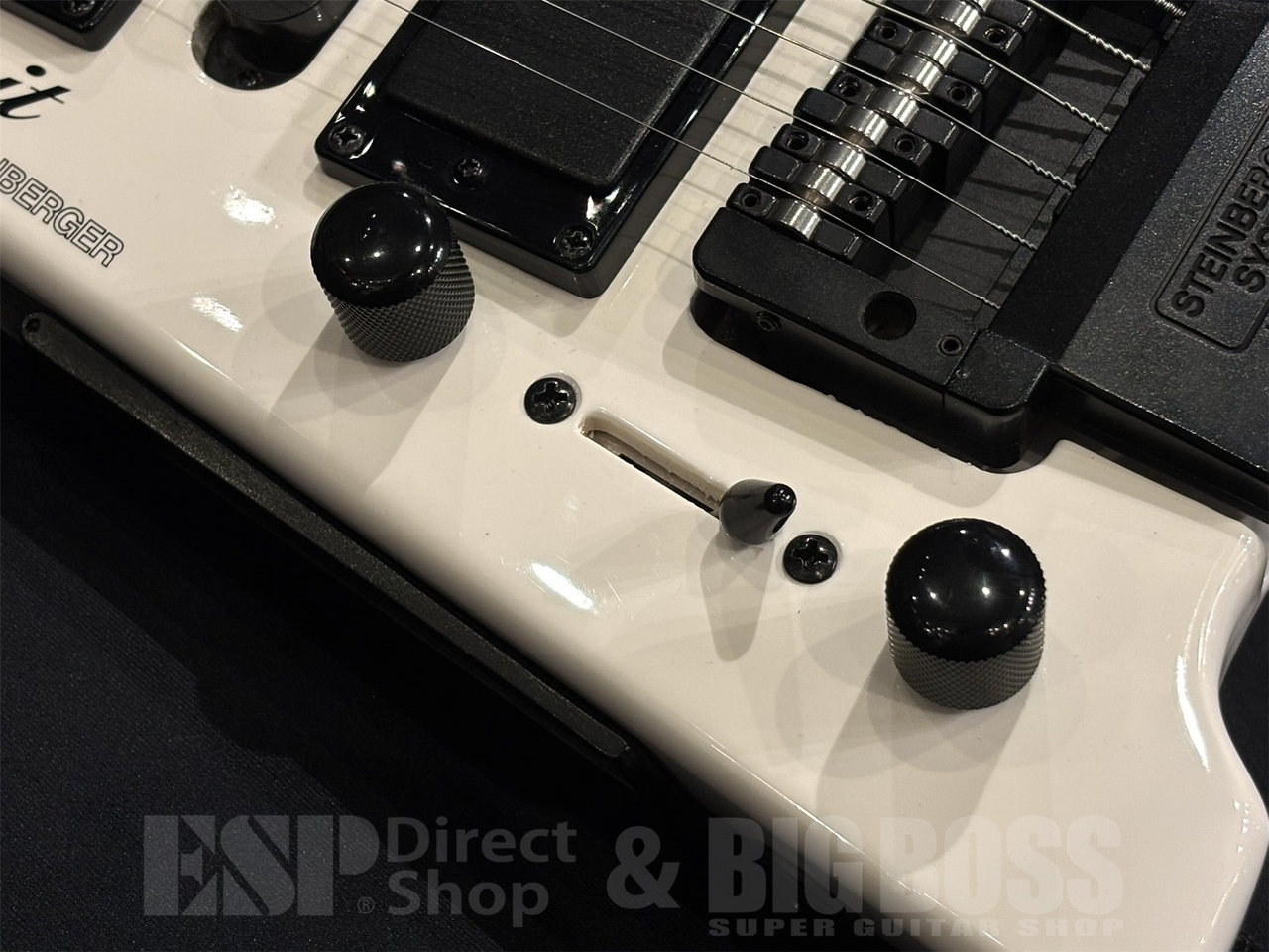 Spirit GT PRO DELUXE Left-Handed / White（中古/送料無料）【楽器