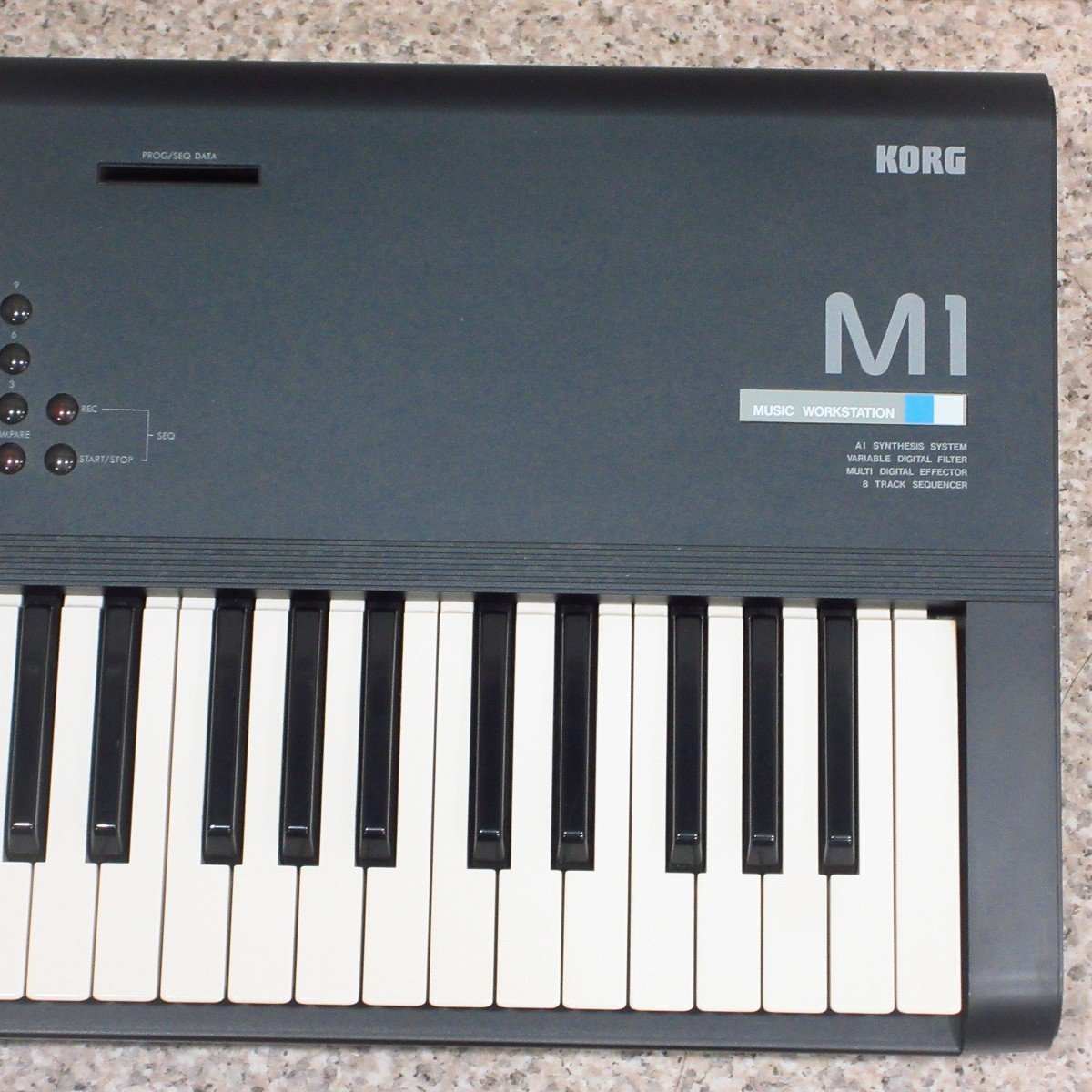 KORG M1 