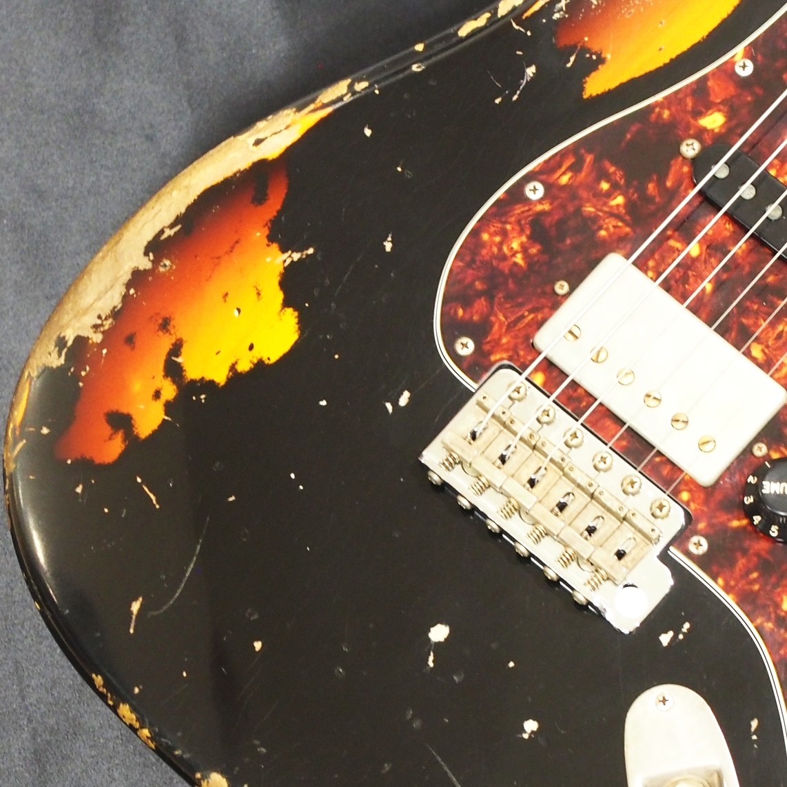 RYギター　ストラト　マルチレイヤー 　美品 Xotic XSC-2 Black Over 3 Tone Burst Heavy Aged Alder【マルチレイヤ