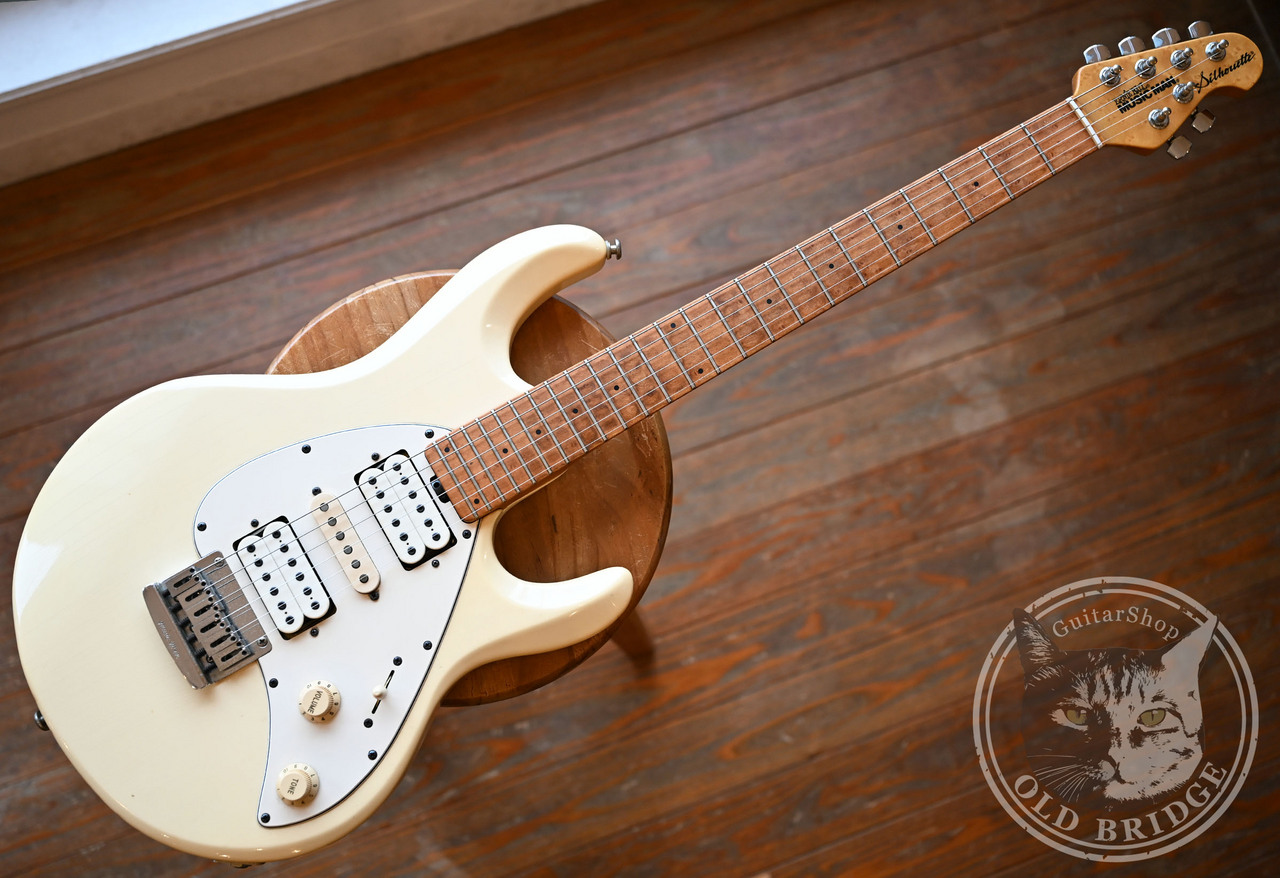 MUSIC MAN Silhouette White 1993 사진 3
