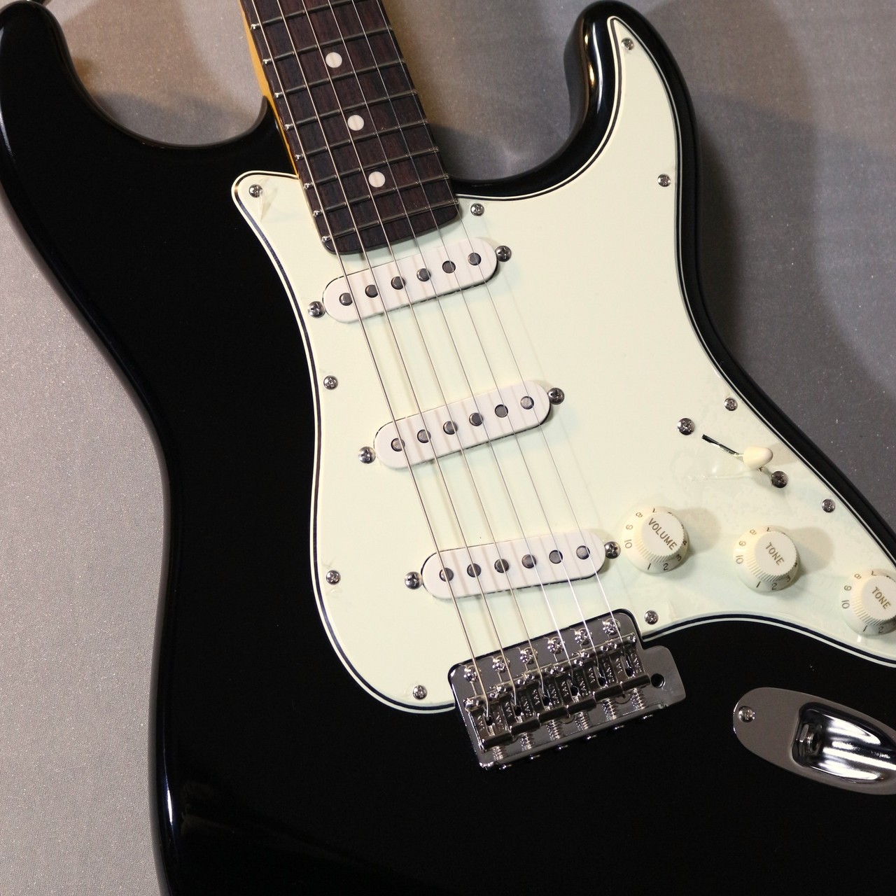 Vanzandt STV-R2 Black-#10305 【3.43kg】【待望の入荷!!】（新品/送料