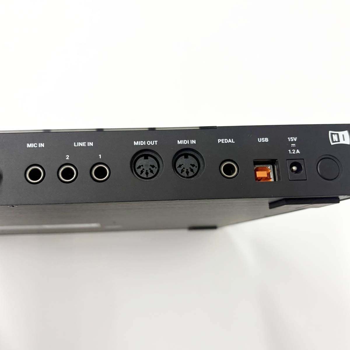 NATIVE INSTRUMENTS MASCHINE MK3 【渋谷店】【値下げ】（中古/送料