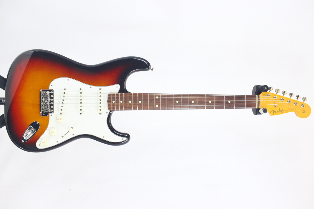 Fender　Japan　ST62-58US Fender JAPAN ST62-58US - Candy Apple Red | Blue Guitars Online Store