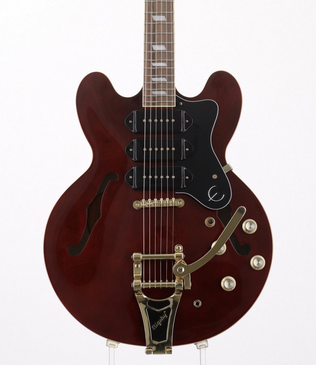 Epiphone Riviera Custom P93 ワインレッド（セミアコ） Epiphone Riviera Custom P93は幾多のサウンドを持つ半端ない