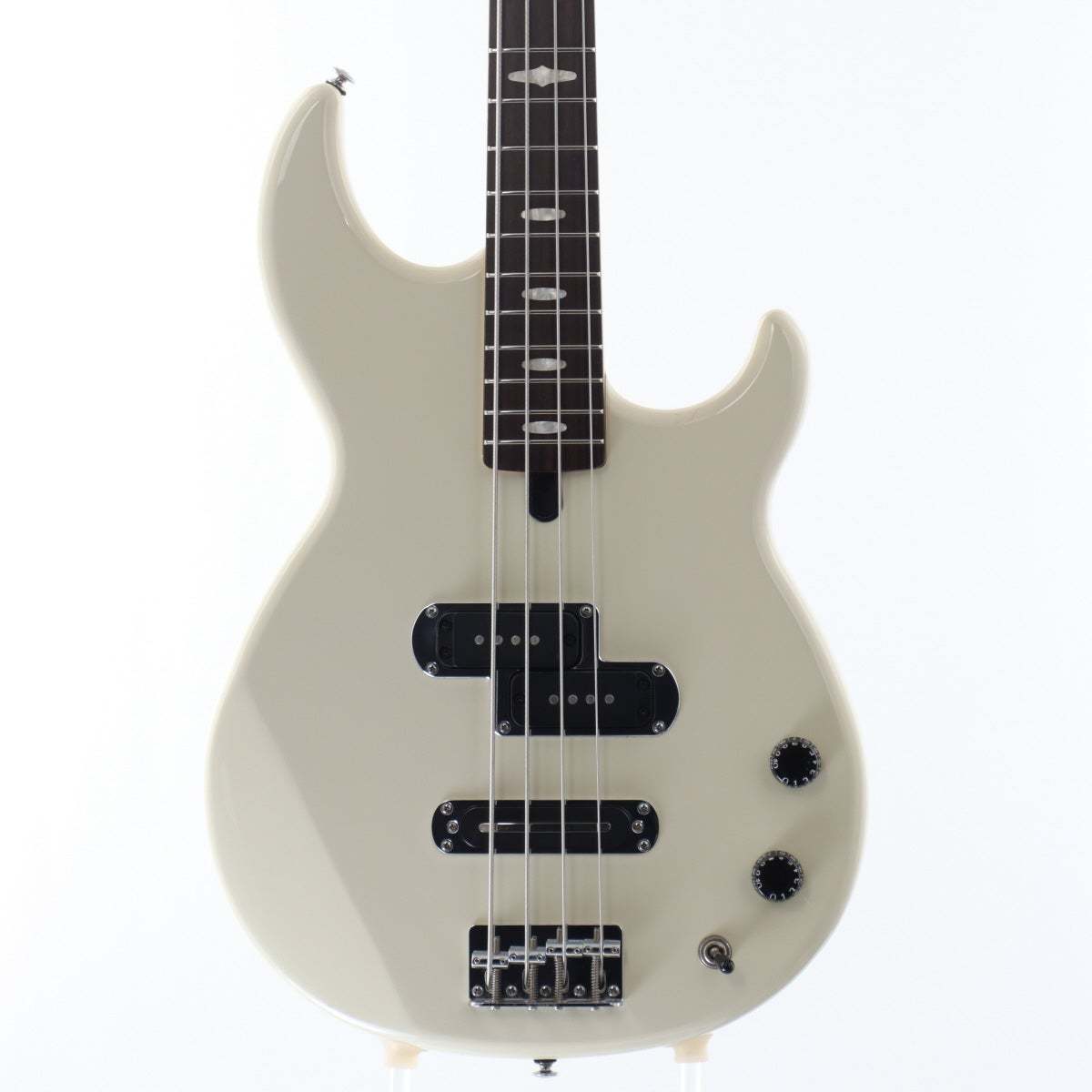 YAMAHA BB424 Vintage White 【福岡店】（中古/送料無料）【楽器検索