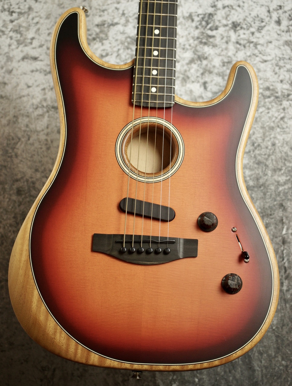 Fender American Acoustasonic Stratocaster / 3Color Sunburst