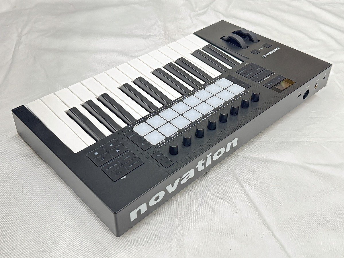 Novation Launchkey 25 MK4 25鍵フルサイズ・シンセアクション鍵盤
