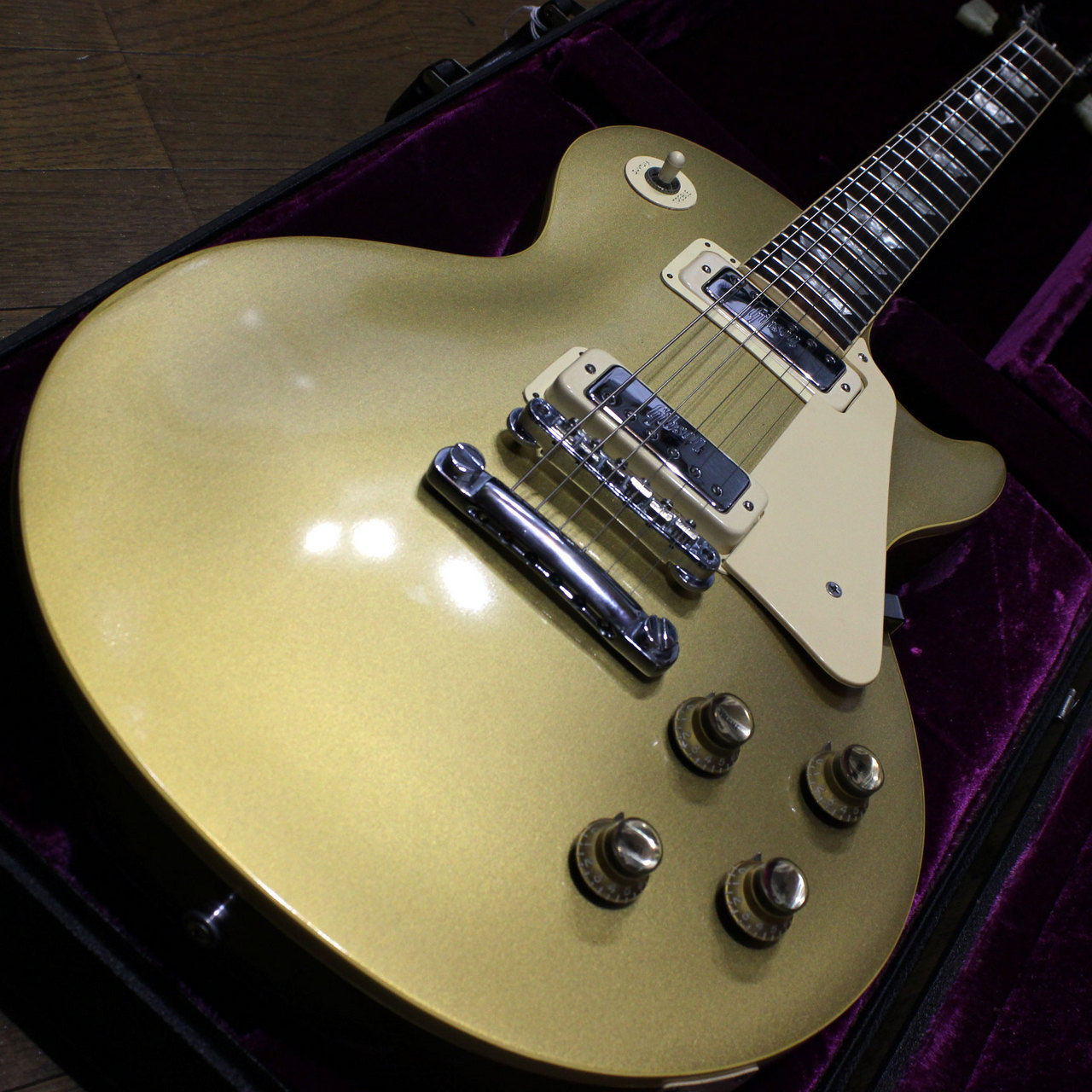 Gibson Les Paul Deluxe Gold Top ギブソン レスポール デラックス 