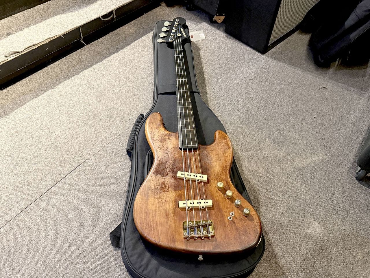 Moses Graphite Neck +Moon JJ4 Component（ビンテージ）【楽器検索