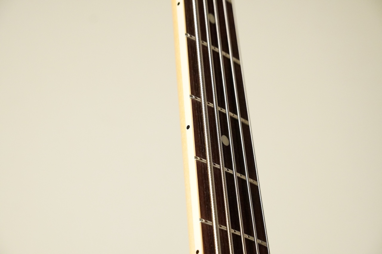 J.W.Black Guitars JWB-JP-JB V -Olympic White- [4.22kg]（新品