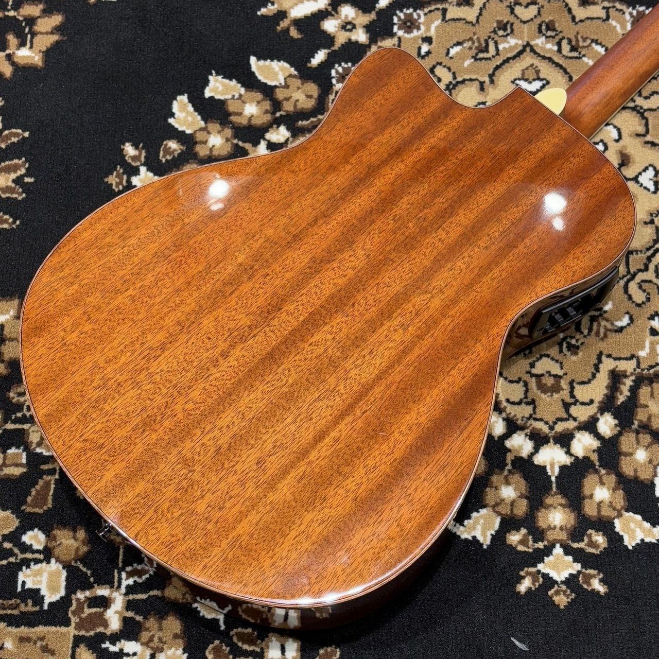 YAMAHA FSX825C BS(ブラウンサンバースト) アコースティックギター