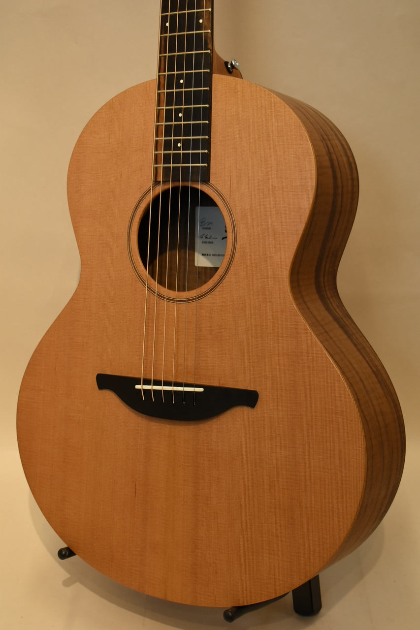 ローデン　シーラン　バイ　ローデン　SO1 Sheeran by Lowden S01 (Cedar / Walnut)|ドルフィンギターズ
